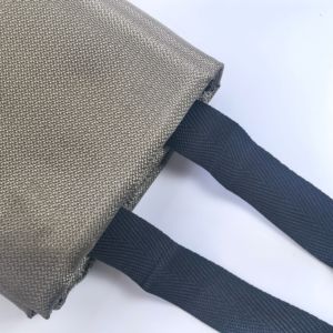 L'alta qualità ha personalizzato la coperta del fuoco della vetroresina di 0.43mm per la fuga domestica l'isolamento eccellente con l'OEM del campione libero disponibile - Product Image 6