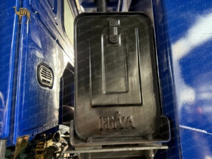 Camión Volquete Sinotruk <span class=keywords><strong>de</strong></span> <span class=keywords><strong>Segunda</strong></span> <span class=keywords><strong>Mano</strong></span> <span class=keywords><strong>de</strong></span> Calidad, 6x4, con Elevación Frontal, <span class=keywords><strong>de</strong></span> Servicio Pesado, 371HP, <span class=keywords><strong>Caja</strong></span> <span class=keywords><strong>de</strong></span> Tamaño Normal, en Venta - Product Image 5