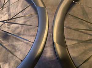Set di Ruote in Carbonio Personalizzato 700c per Bici da Strada, Leggero, con Freno a Disco, 21 Raggi e Tubeless/Clincher - Product Image 6