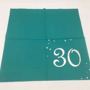 Serviettes en papier vertes 2 plis imprimées jetables pour dîner, décor de table plié pour mariage et fête d'anniversaire - Product Image 1
