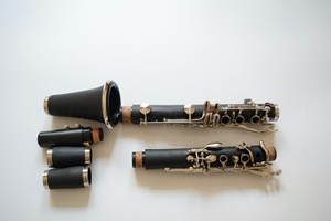 Clarinette Ténor 17 Clés en Si Bémol en Caoutchouc Dur Nickelé, Corps en Bakélite ABS, Vente Directe Usine, Idéale pour la Pratique - Product Image 6