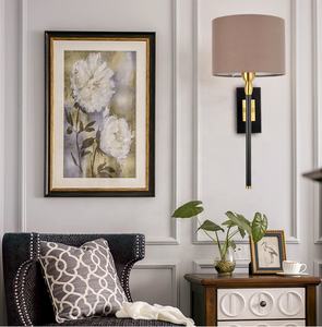 Lámpara de pared de latón de metal de lujo de alta calidad minimalista moderna con pantalla de <span class=keywords><strong>fax</strong></span> de tela negra - Product Image 6