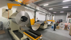 Máy cắt tấm thép tự động cắt cắt theo chiều dài máy cắt - Product Image 2