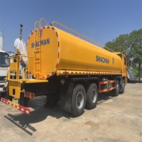Camion pulvérisateur d'eau diesel SHACMAN 8X4 de grande capacité, 25000L, pompe à eau personnalisée, haute efficacité, grand débit