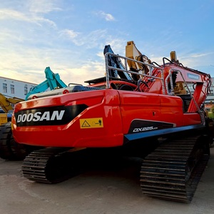 Produit populaire Excavatrice d'occasion Doosan DX225LCA 22 tonnes Excavatrice d'occasion sur chenilles Doosan DX225LCA de qualité supérieure - Product Image 3