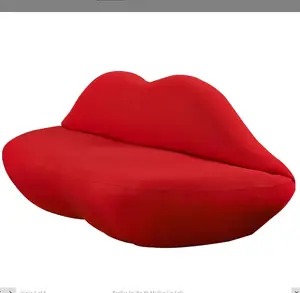 โมเดิร์นสองที่นั่งบ้านเฟอร์นิเจอร์ห้องนั่งเล่นโซฟา Loveseat ร้อนสีแดงริมฝีปากเซ็กซี่ Flaming จูบรูปโซฟา