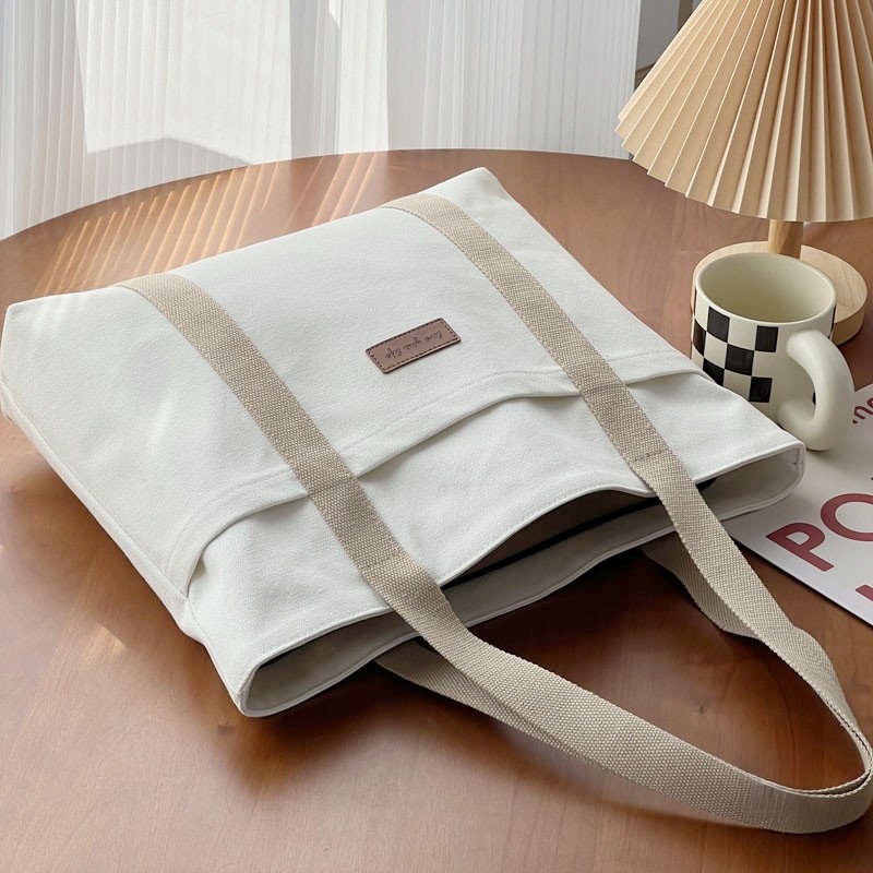 Creamy-white (webbing)