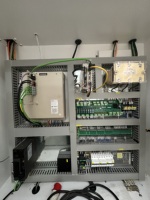 Centre d'usinage CNC T700L avec broche BT30 et traversée rapide de 48 m/min pour le traitement des pièces en aluminium, production OEM