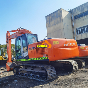 Excavatrice hydraulique sur chenilles HITACHI ZX200 d'occasion, d'origine japonaise, 20 tonnes, pour travaux de terrassement, municipal et infrastructures - Product Image 1