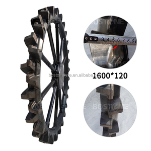 Roues de tracteur agricole autopropulsé Ku Bota, avant 160 cm, arrière 210 cm - Product Image 2
