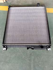 Radiador J08C para camión HINO - Product Image 4