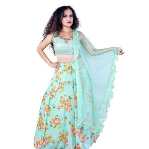 Set Lehenga con Design Floreale Verde Mare - Product Image 2