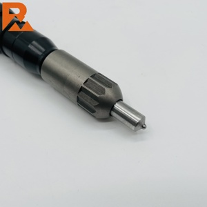 Common Rail Fuel Injector 295050-1590 23670-E0590 Replacement For P11C Diesel Engine - Product Image 3