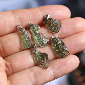 Wholesale Natural Green <strong>Moldavite</strong> Crystal Pendant <strong>Necklace</strong> Free Shaped with Certificate Other Crystal Crafts - Product Image 3