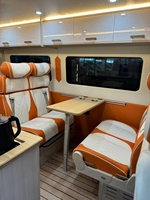 Offre Spéciale Personnalisé Réaménagé Multi Fonctionnel Rv Triple Siège Lit Réglable Inclinable De Luxe Van Siège pour 3 Personnes