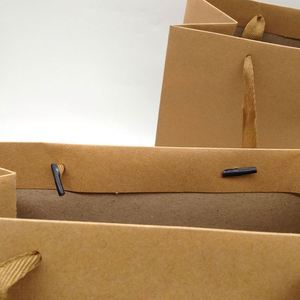 Wholesale Custom With Logo Fashion Recycled <b>Reusable</b> Hand Bag Gift Bag Cardboard Packaging Brown for Shopping Kraft Paper Bag - Product Image 5