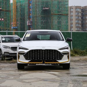 Hubei Yitong 2019 2020 2021 2023 Mg6 Coche Usado 1.5T 169 HP L4 Vehículos de Gasolina Coche Híbrido Mg Mg 6 <span class=keywords><strong>Coches</strong></span> de <span class=keywords><strong>Segunda</strong></span> <span class=keywords><strong>Mano</strong></span> de China - Product Image 2