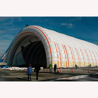 Structure de hangar semi-arche gonflable géante et attrayante pour avions, tente d'entrepôt 32x20x10M en PVC, couleur personnalisée
