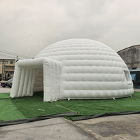 Dôme gonflable géant à double couche de 10 m de diamètre, tente igloo quatre saisons avec une chambre pour les mariages en plein air