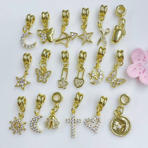 CZ8927 Grand Trou European18k Plaqué Or CZ Zircon Arc et Flèche Arbalètes Ciseaux Pieds Roue De <span class=keywords><strong>Navire</strong></span> Bail Dangle Drop Charm - Product Image 2