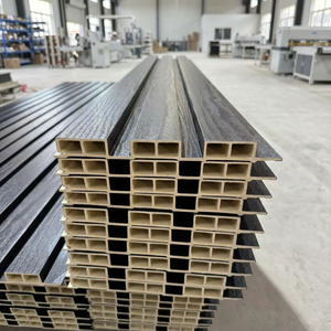 Pannelli e Lastre in Fibra di Carbonio di Bambù da 5mm con Design Personalizzato a Trama Legno e Colore Personalizzabile per Decorazione d'Interni - Product Image 1
