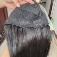 Perruque sans colle en cheveux humains naturels vietnamiens bruts, avec closure en dentelle 5x5, design en C, cuticules alignées, frontale bouclée HD naturelle