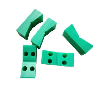 Bloques de Nylon, Piezas de Plástico Resistentes al Desgaste, Deslizadores para Guías Lineales, Fabricación de Moldes Personalizados - Product Image 1