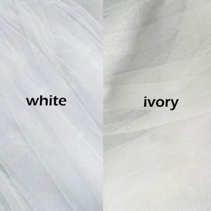 LY-WV0060 लक्जरी कढ़ाई फीता ब्राइडल घूंघट 300 सेमी-400 सेमी लंबा, कंघी और शादी की सजावट के लिए दुल्हन के साथ - Product Image 6