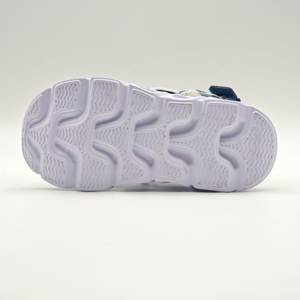 Sandales d'été pour filles, motif licorne rose et violette, lumineuses, respirantes, semelle souple, fermeture auto-agrippante, chaussures de jardin - Product Image 4