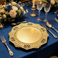Assiettes de Présentation Empilables en Plastique PP Doré Filigrané, Découpées en Treillis, Style Américain, Idéales pour Fêtes, Mariages et Banquets – Vente Chaude