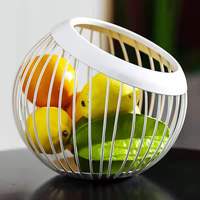 Vente en gros Corbeille à fruits ronde décorative en métal à ouverture biseautée Panier de rangement pour fruits sur pied pour articles divers