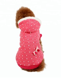 Buena calidad al por mayor perro <span class=keywords><strong>cuatro</strong></span> patas de franela ropa para Europa - Product Image 1