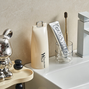 Estuche de viaje para cepillo de dientes, set portátil de cuidado dental, contenedor de pasta de dientes de plástico, color blanco lechoso, paquete individual - Product Image 1