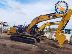 Excavadora de cadenas usada Caterpillar de bajo precio, modelo 2016, cucharón de 1.2m³, peso operativo de 20000 kg, motor de 236 HP, bomba de alto rendimiento. - Product Image 6
