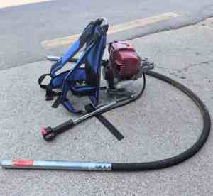 Vibratore per Calcestruzzo Portatile a Benzina con Albero Flessibile da 2,44m, Dotato di Motore a Benzina ad Alta Potenza, Prezzo Promozionale - Product Image 5
