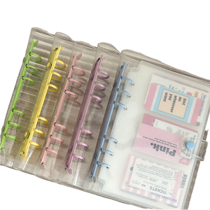 <span class=keywords><strong>Classeur</strong></span> à 6 anneaux en PVC A6 transparent à paillettes de grande taille, couverture <span class=keywords><strong>souple</strong></span>, à feuilles mobiles avec clips en métal colorés, enveloppes pour billets de caisse de taille A5 - Product Image 1