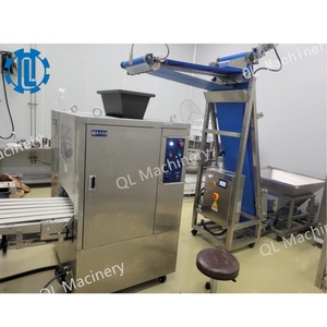 Özelleştirilmiş rekabetçi fiyat besleme asansör hamur pasta bölme bant konveyör için endüstriyel ekmek hamur bun üretim hattı - Product Image 1