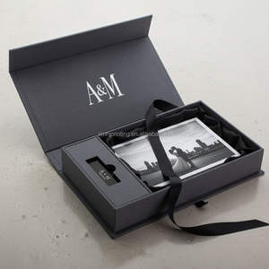 Caja de recuerdo de memoria de sello de papel de aluminio con logotipo personalizado álbum de fotos <span class=keywords><strong>boda</strong></span> USB conjunto caja de tela de lino - Product Image 1