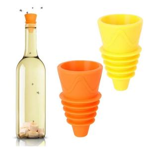 Trampa para Moscas Reutilizable de Silicona con Entrada en Forma de Embudo y Ventana Transparente para Control de Moscas de la Fruta en Interiores/Exteriores - Product Image 1