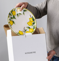 Assiette plate en céramique peinte à la main de 11 pouces, lot de 4 prêts à offrir, motif floral sous glaçure, compatible micro-ondes, style bohème rétro, 8 designs