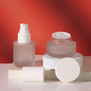 Lot Disponible Matériau d'Emballage Kit de Soins de la Peau Flacon Vide en Verre Givré pour Essence, Lotion, Spray, Crème Visage Logo Imprimable - Product Image 3