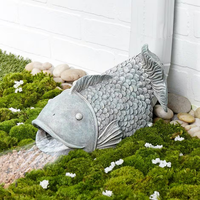 Statue en résine écologique Figurine de poisson d'extérieur et extension de tuyau de descente de gouttière Love Style Animal Downpout Diverter