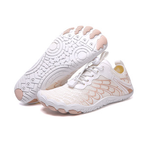 Chaussures d'eau unisexe à empeigne en maille et semelle extérieure en caoutchouc antidérapante, à bout fermé, pour l'été, la plage, la randonnée, la natation et le fitness - Product Image 2