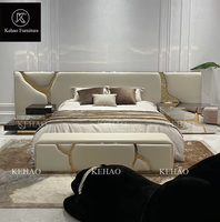 Lit double haut de gamme avec grande tête de lit, en acier inoxydable sur mesure, ensemble de lit en cuir de luxe, mobilier de chambre moderne, lit king size de luxe