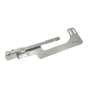 Herramienta de costura XINGTENG S de acero inoxidable con calibre fijo para prensar mangas, cuellos, cinturillas y solapas. - Product Image 4