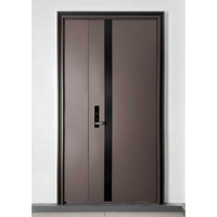 Porte industrielle en acier galvanisé antivol avec serrure numérique, étanche et isolante thermiquement, pour usage extérieur commercial et hospitalier, simple.