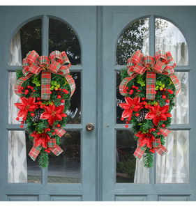 Guirlande de Noël en forme de goutte d'eau YUELIAN, écologique, en plastique artificiel, avec baies rouges et cônes de pin, pour accrocher à la porte d'entrée, en extérieur - Product Image 3