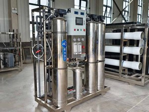 Station de traitement d'eau RO à commande intelligente 1000 LPH, machine de filtration d'eau pure par osmose inverse industrielle automatique SS304 - Product Image 2