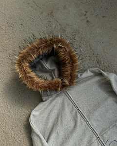 कपड़ों के निर्माता कस्टम शीतकालीन ज़िप अप y2k fax फर कॉलर हूडी सूती फ्रेंच टेरी ओवरसाइज सादे फर जैकेट पुरुषों के लिए - Product Image 3