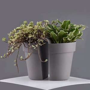 Pot de fleurs créatif en résine 33 cm x 22,5 cm, jardinière murale pour plantes d'intérieur et d'extérieur, décoration de balcon et de jardin - Product Image 4
